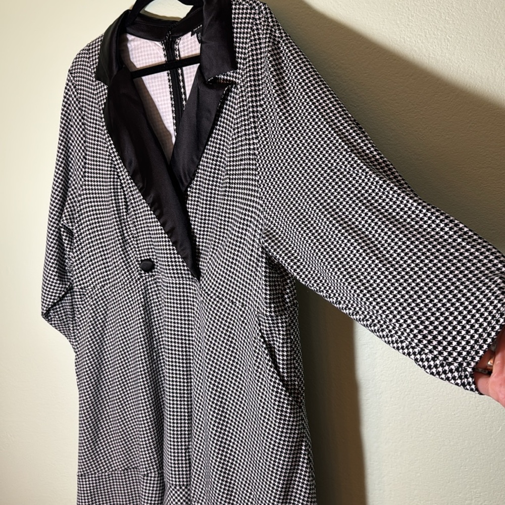Torrid 22 Mini Stretch Satin Tuxedo Dress - Picture 6 of 11